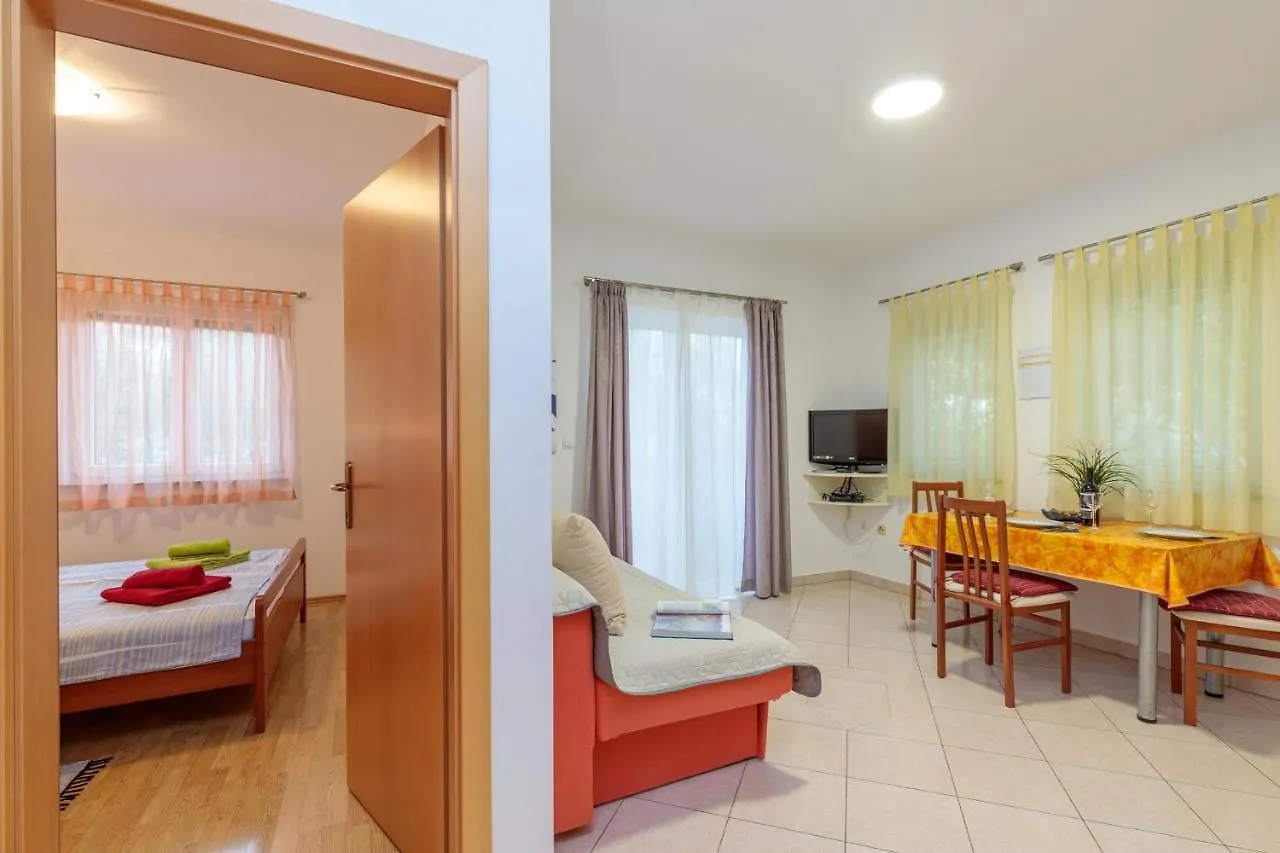 Apartments Alen Fazana Croatia